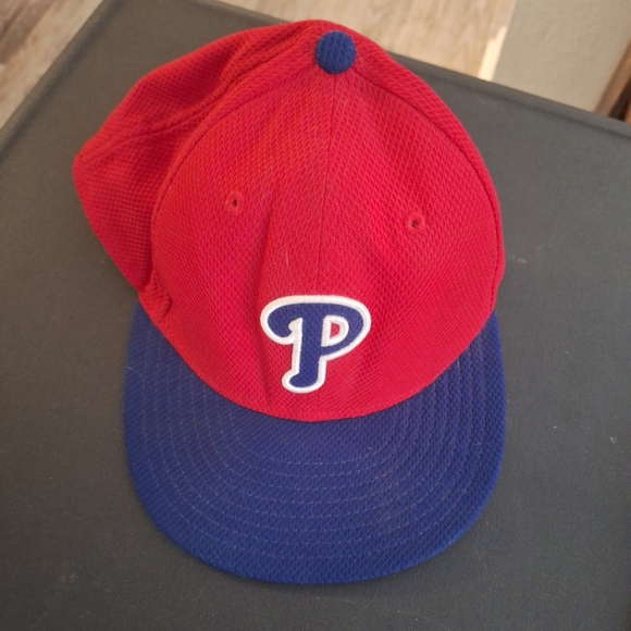 New Era MLB Philadelphia Phillies Flat Bill Fitted Hat - Picture 1 of 5